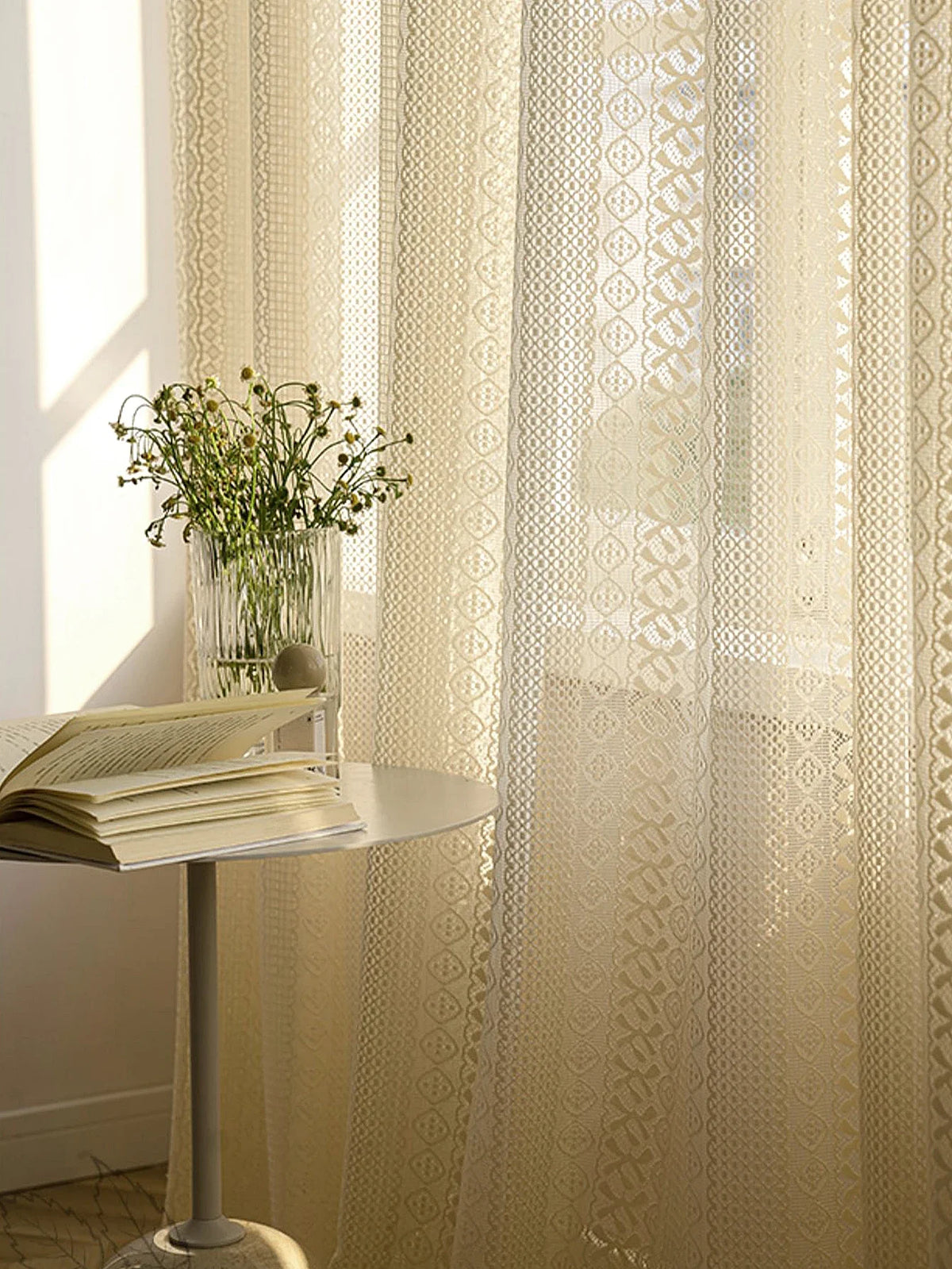 Voilage bohème beige à motifs géométriques