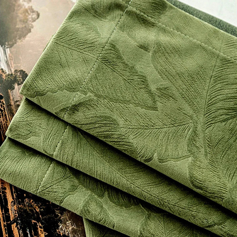 Rideau velours vert olive à motif feuilles